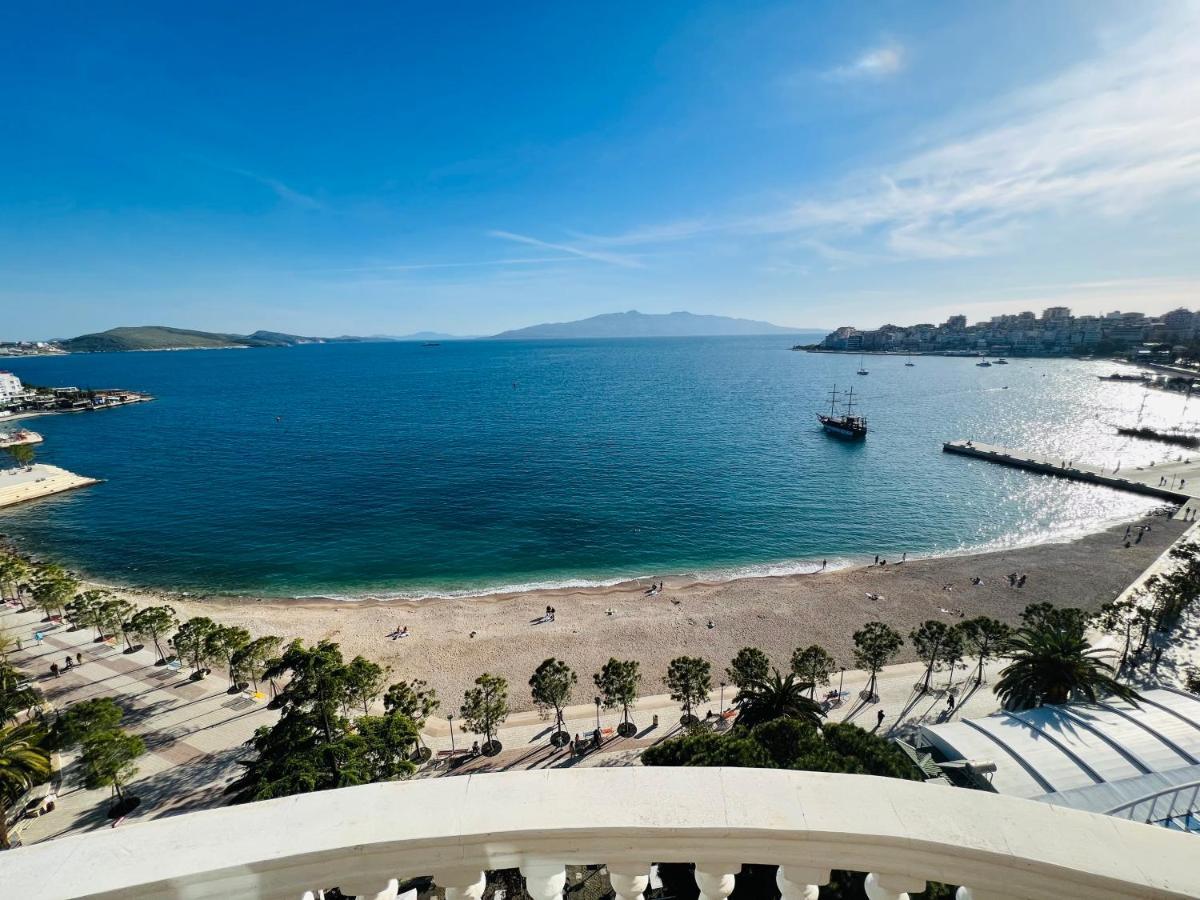 Monte Cristo Hotel With Rooftop Pool Saranda Dış mekan fotoğraf