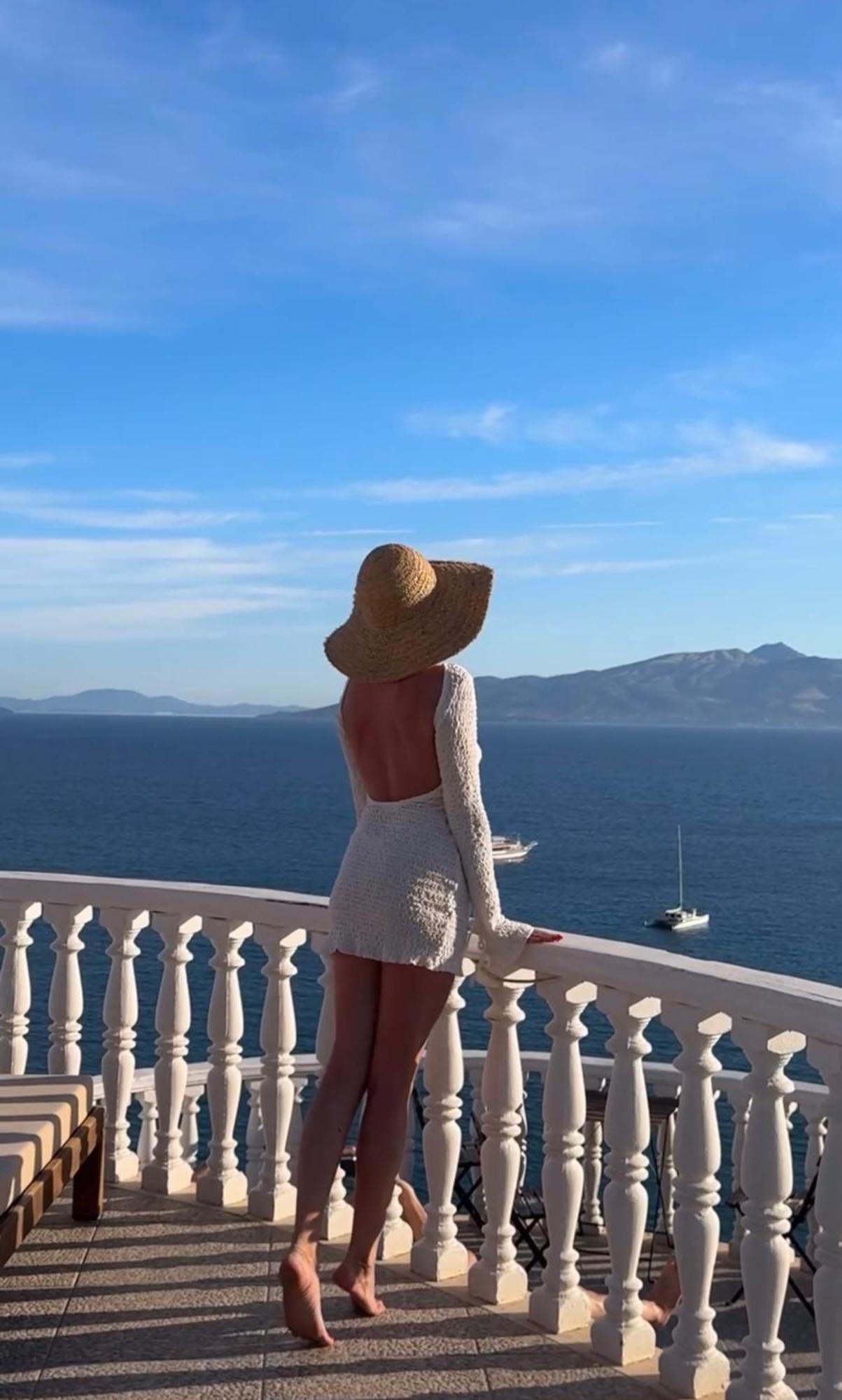 Monte Cristo Hotel With Rooftop Pool Saranda Dış mekan fotoğraf